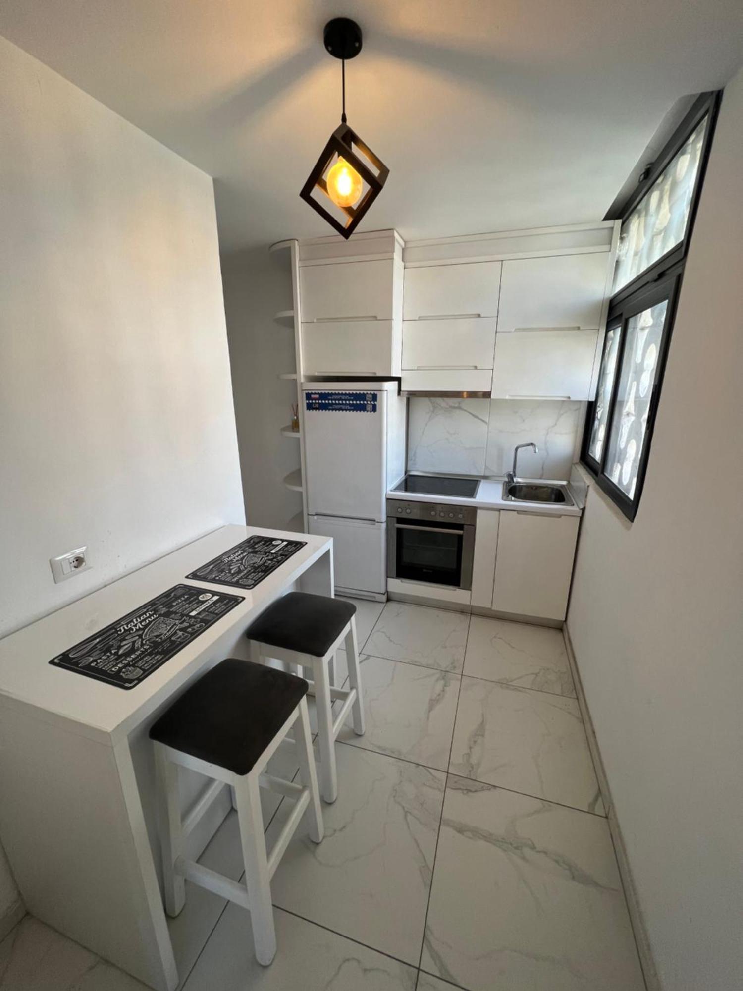 Skanderbeg View Apartments Тирана Екстер'єр фото
