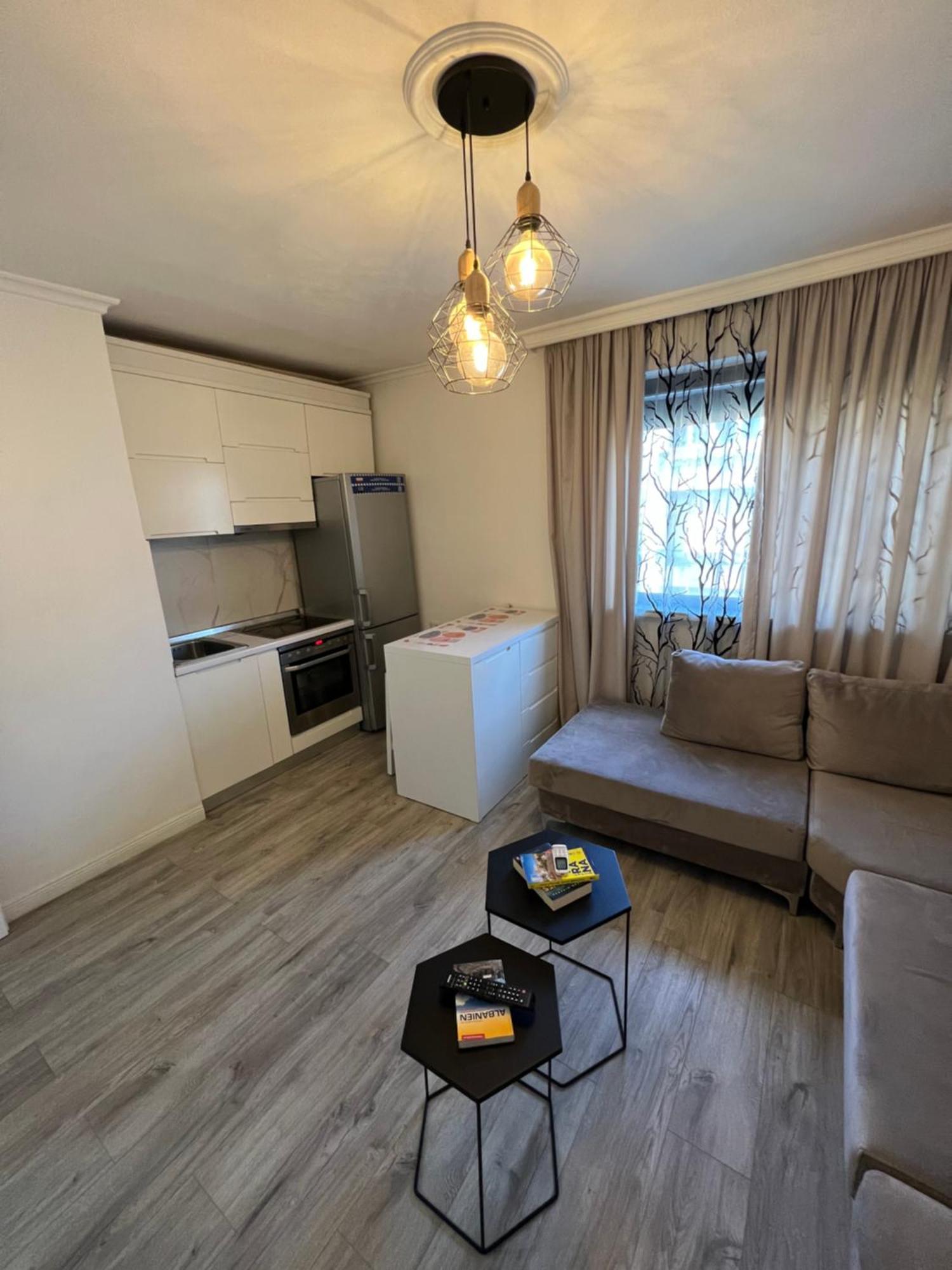 Skanderbeg View Apartments Тирана Екстер'єр фото
